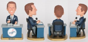 vin-scully-bobblehead-alt