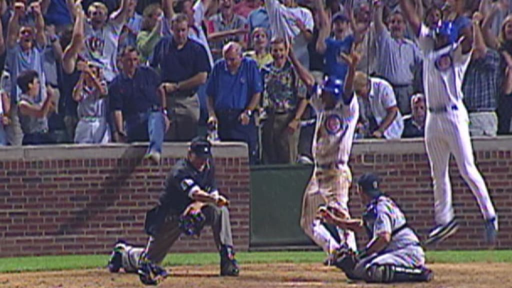 Remember This Crap? The 2001 Cubs – Pointless Exercise Podcast