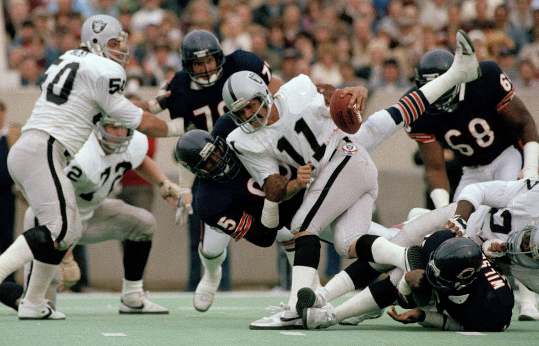 Bears Raiders 84